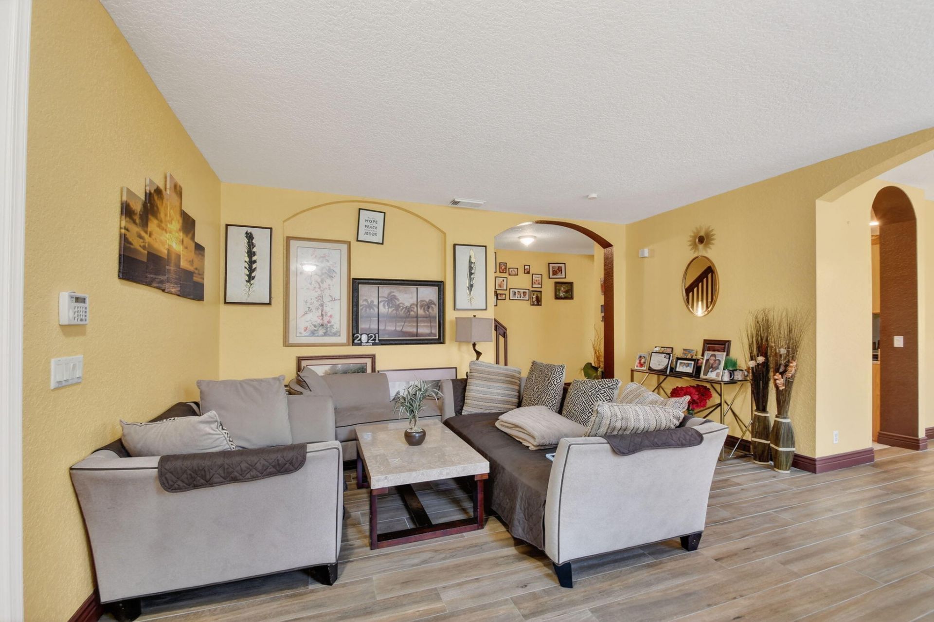 876 Gazetta Way, West Palm Beach, FL 33413 Photo