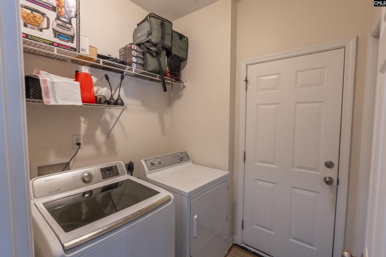 773 Saxony Drive Photo 6