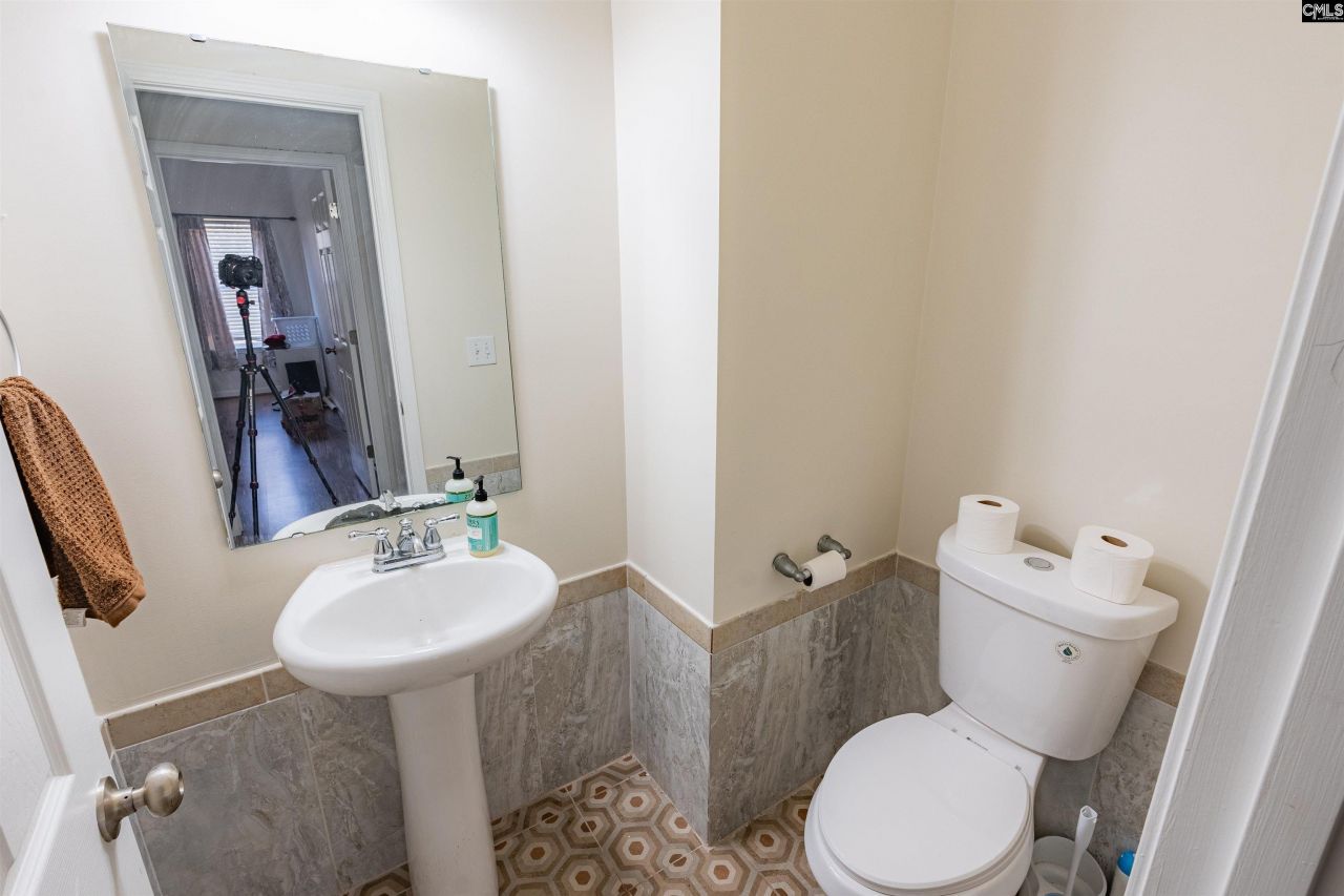 773 Saxony Drive Photo 7