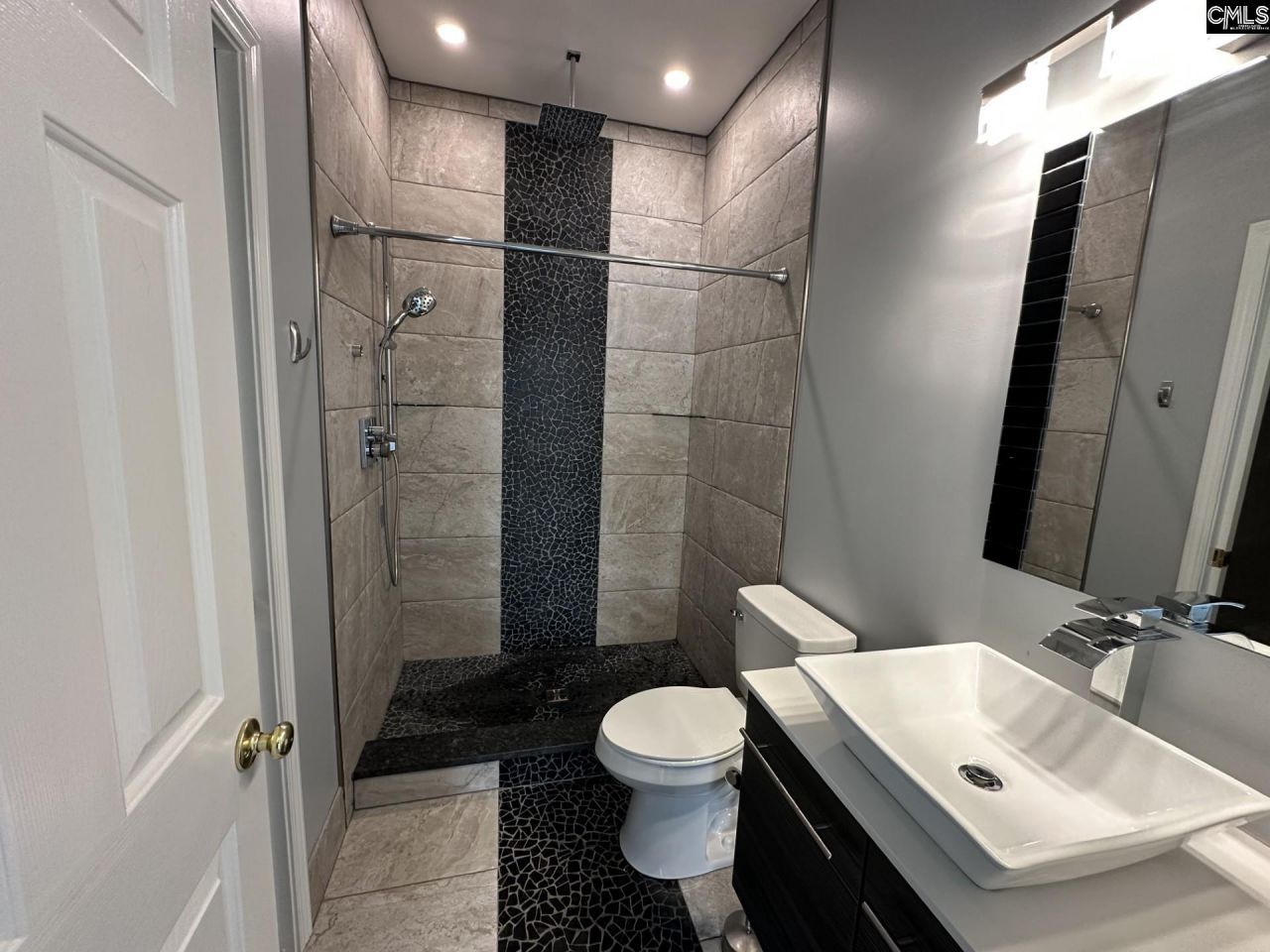 33 Tall Palmetto Lane  Photo 11