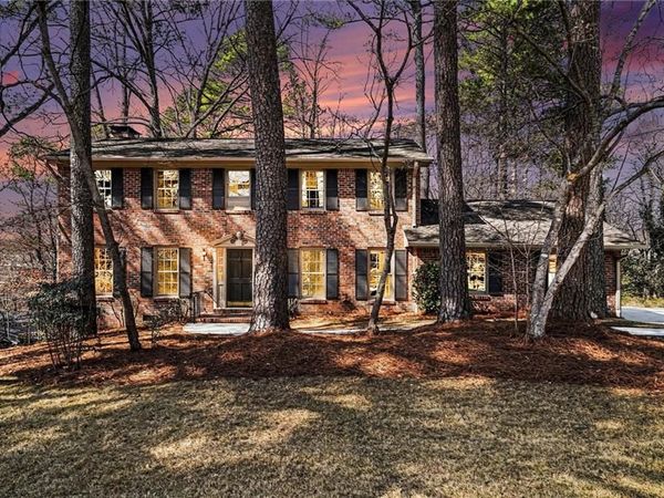 1758 W Nancy Creek Drive NE, Atlanta, GA 30341