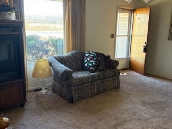 2204 S Lincoln Street , Siloam Springs, AR 72761