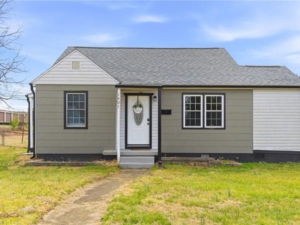 1401 Ashe Street , Burlington, NC 27217