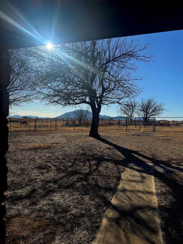 10443 NW Chibitty Rd, Lawton, OK 73507 Main Photo