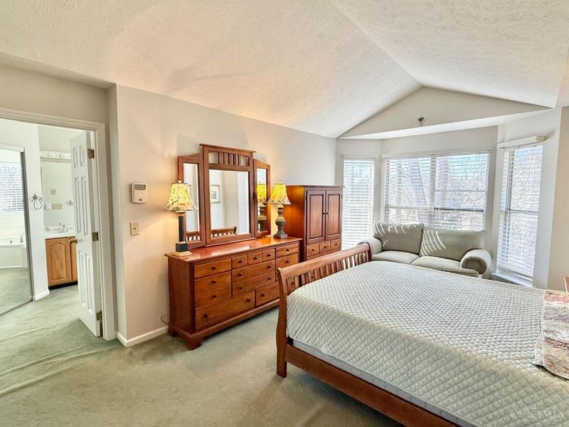 9547 Carriage Run Circle, Deerfield Twp., OH 45140 Photo 18