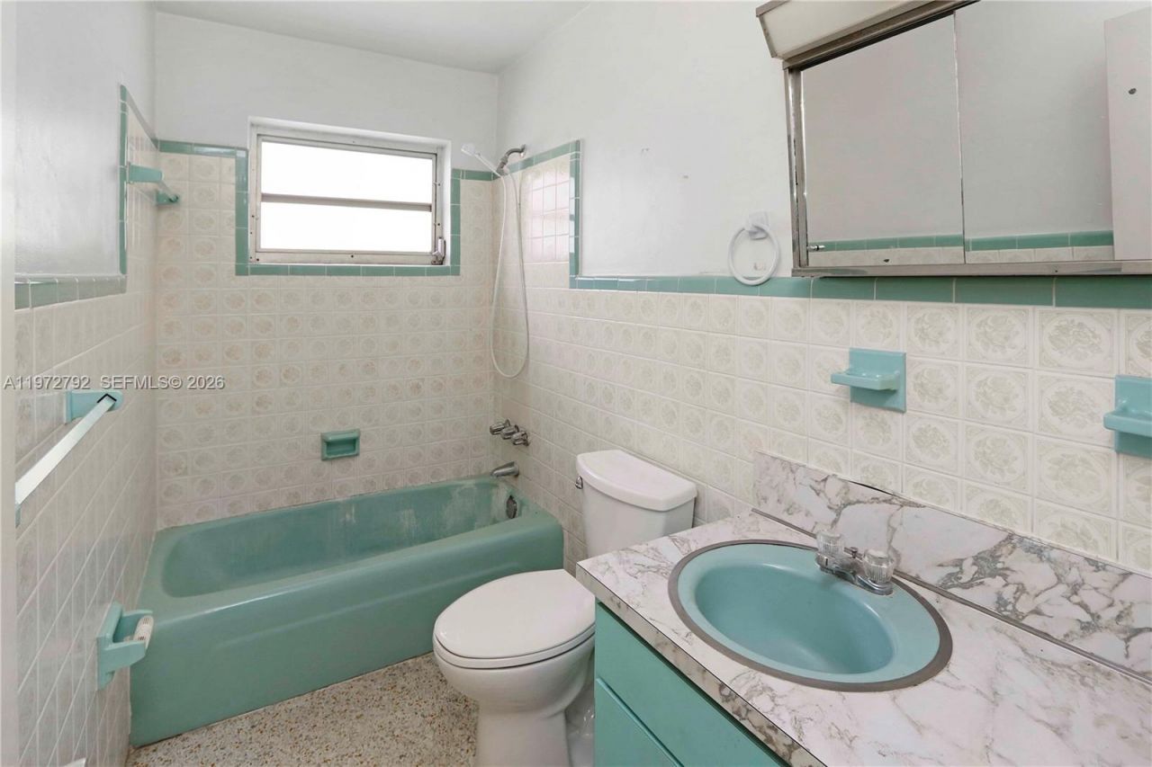 799 E 30th St , Hialeah, FL 33013 Photo