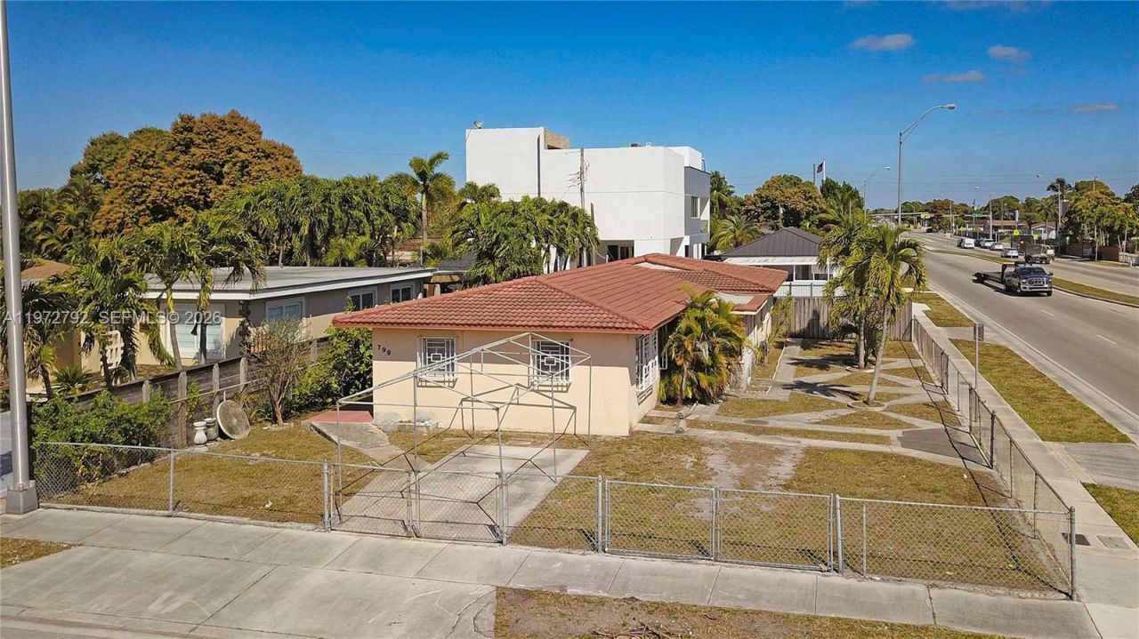 799 E 30th St , Hialeah, FL 33013 Photo