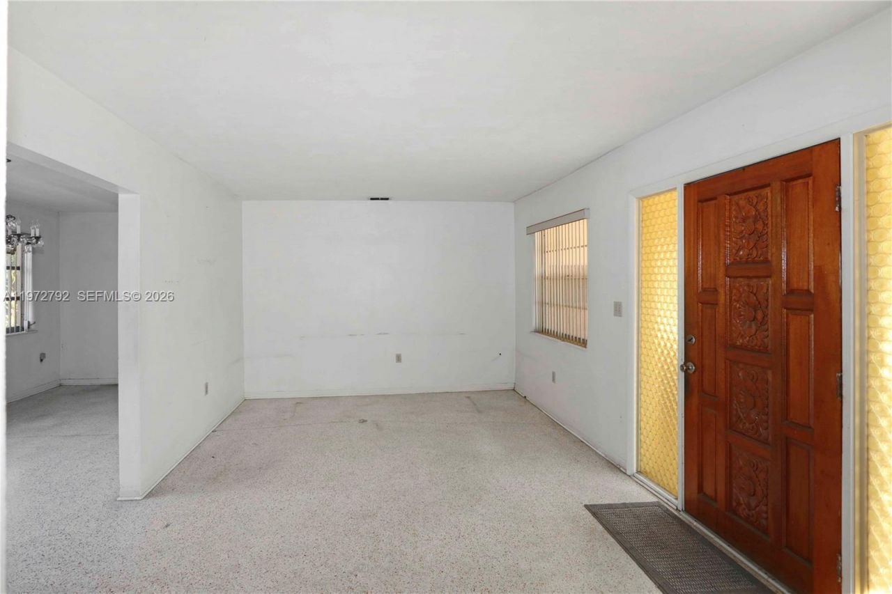 799 E 30th St , Hialeah, FL 33013 Photo