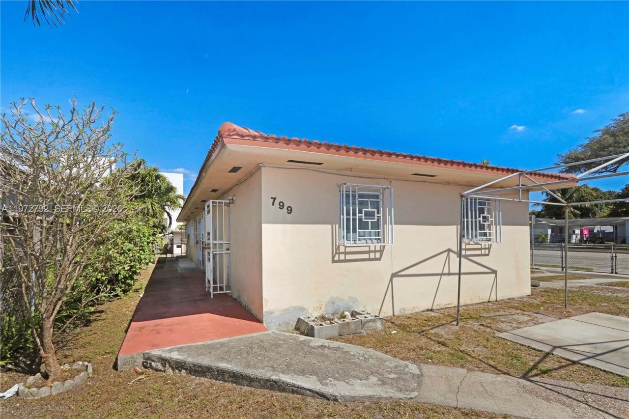 799 E 30th St , Hialeah, FL 33013 Photo