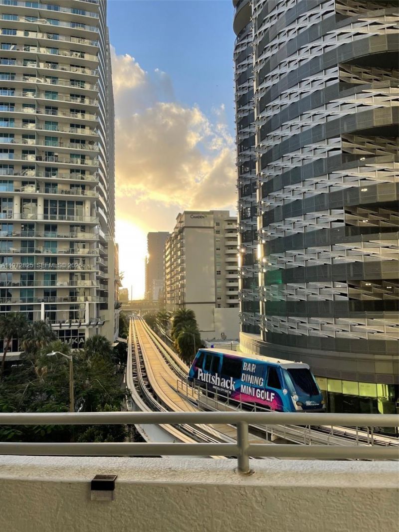 1050 Brickell Ave , Unit 410, Miami, FL 33131 Photo