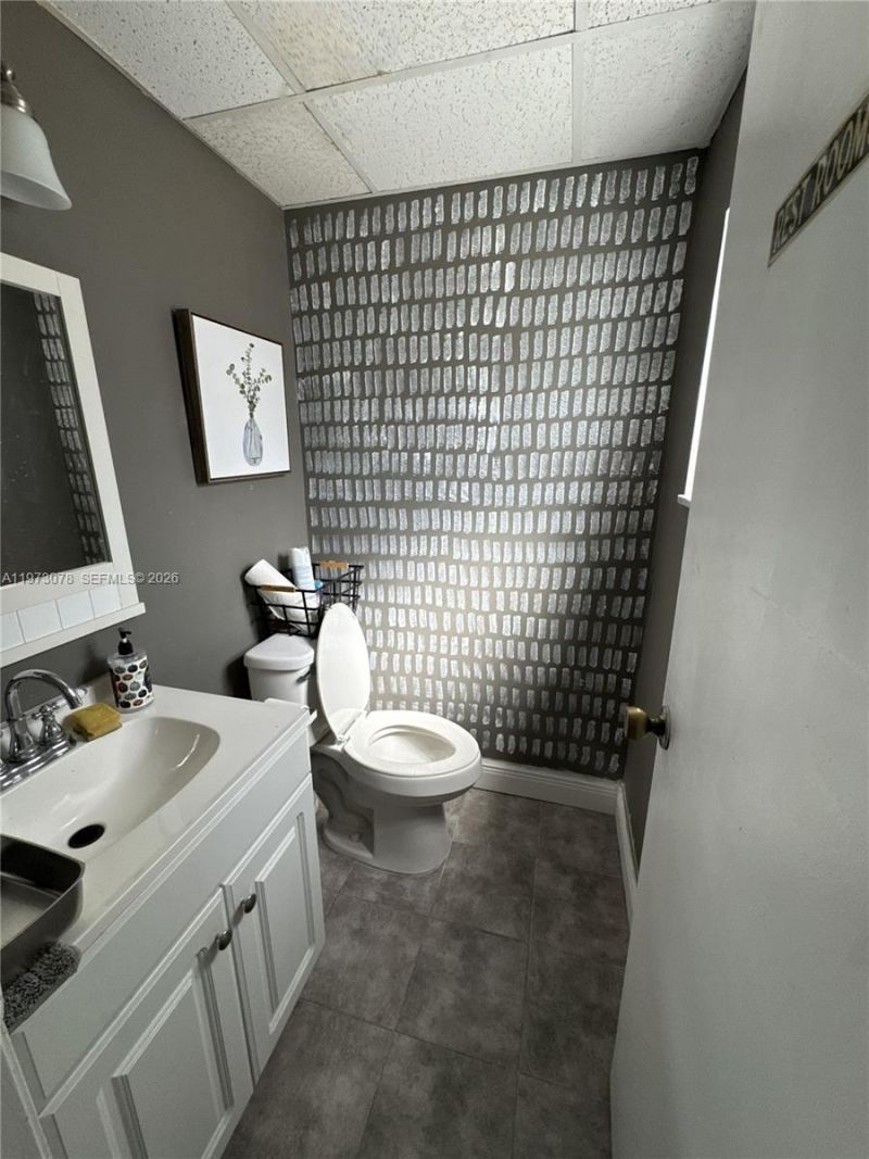 5200 N Federal Hwy , Unit 2, Fort Lauderdale, FL 33308 Photo