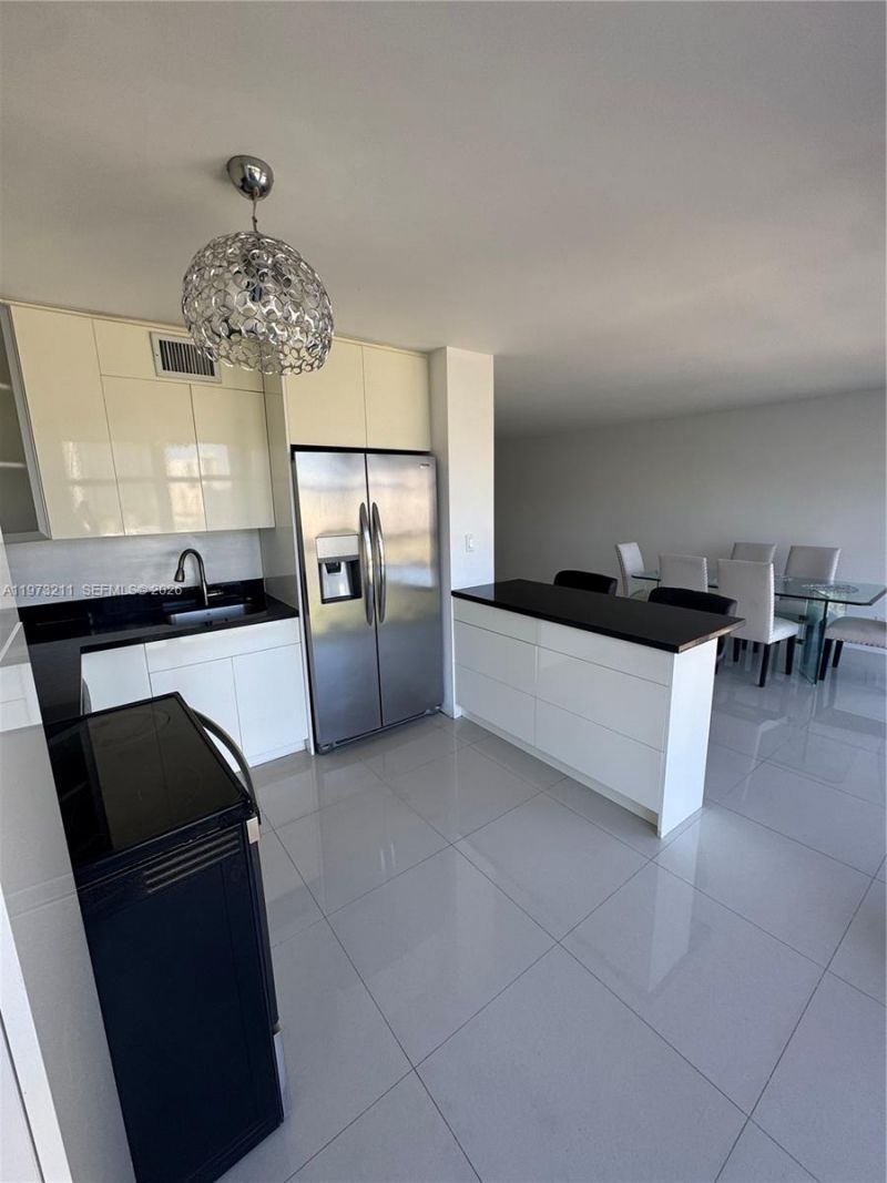 400 Leslie Dr, Unit 602, Hallandale Beach, FL 33009 Photo