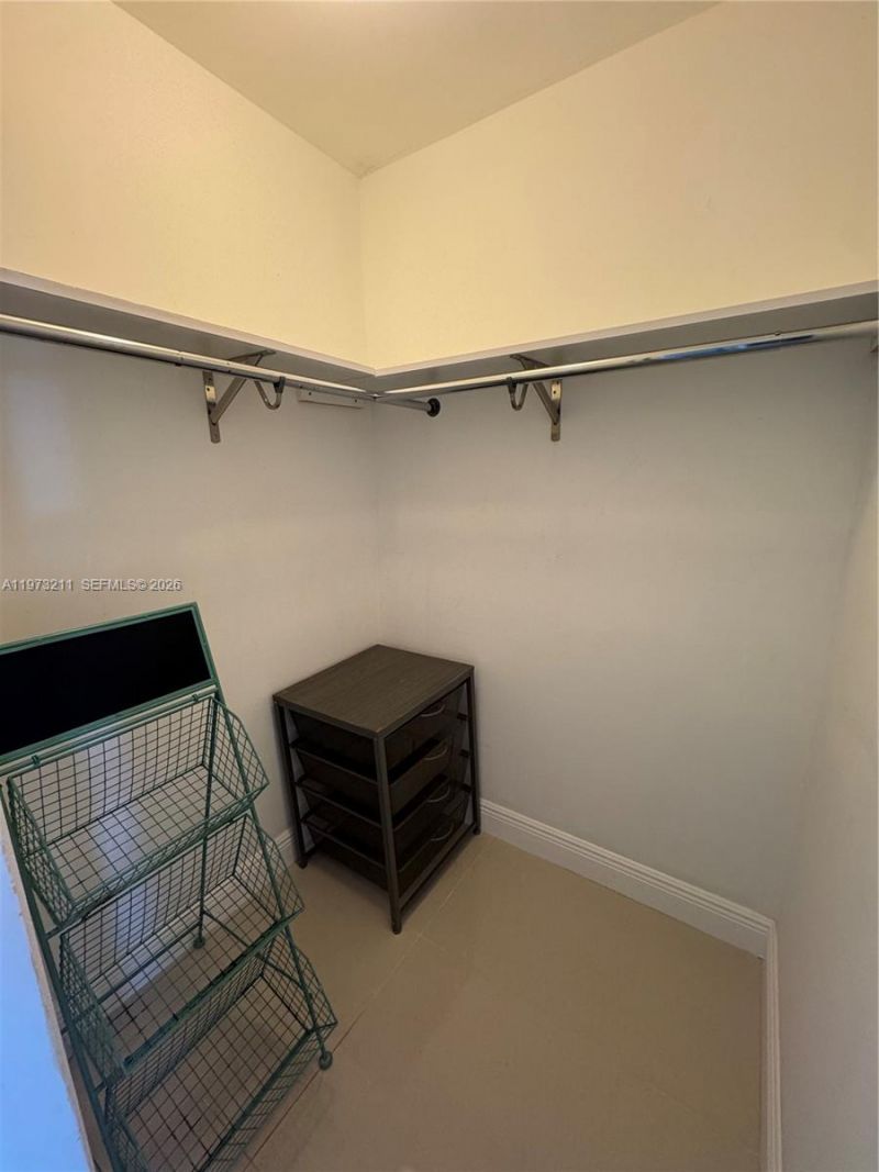 400 Leslie Dr, Unit 602, Hallandale Beach, FL 33009 Photo