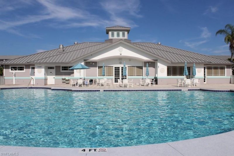 16615 Lake Circle Dr, Unit 447, Fort Myers, FL 33908 Photo