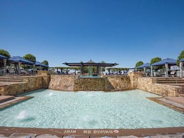 2600 W 7th Street, Unit 1807, Fort Worth, TX 76107