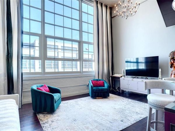 2600 W 7th Street, Unit 1807, Fort Worth, TX 76107