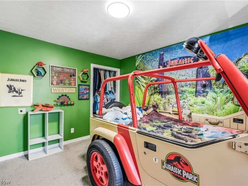 465 S Colonial Drive, Cortland, OH 44410 Photo 16