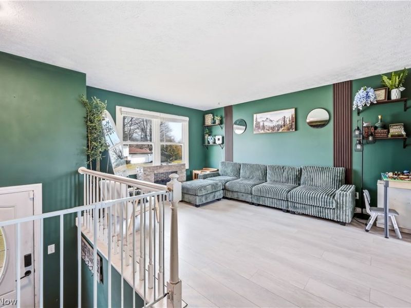 465 S Colonial Drive, Cortland, OH 44410 Photo 26