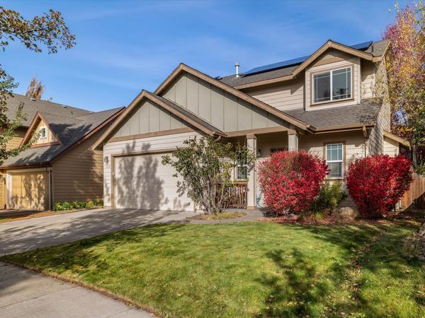 1512 NE Quiet Ridge Lane, Bend, OR 97701