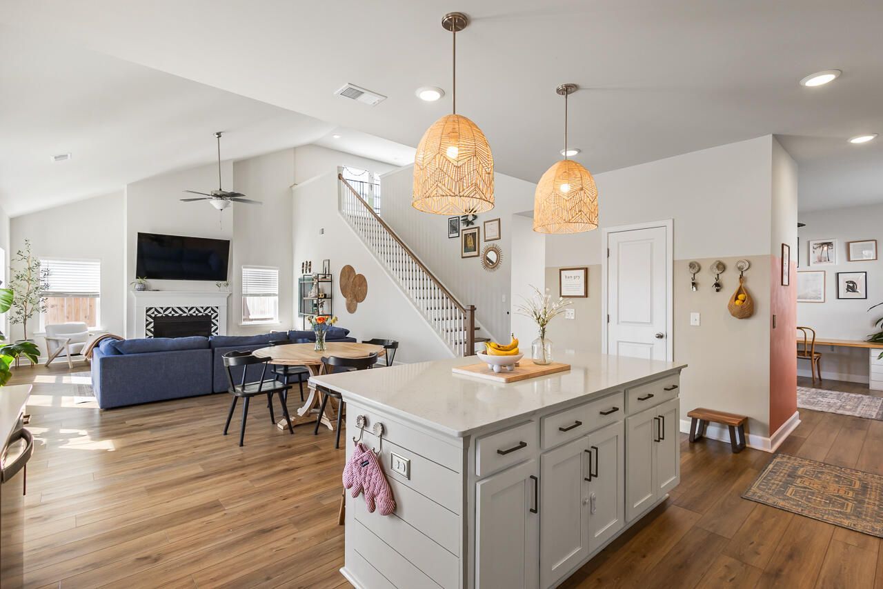 249 Lucca Drive Photo 10