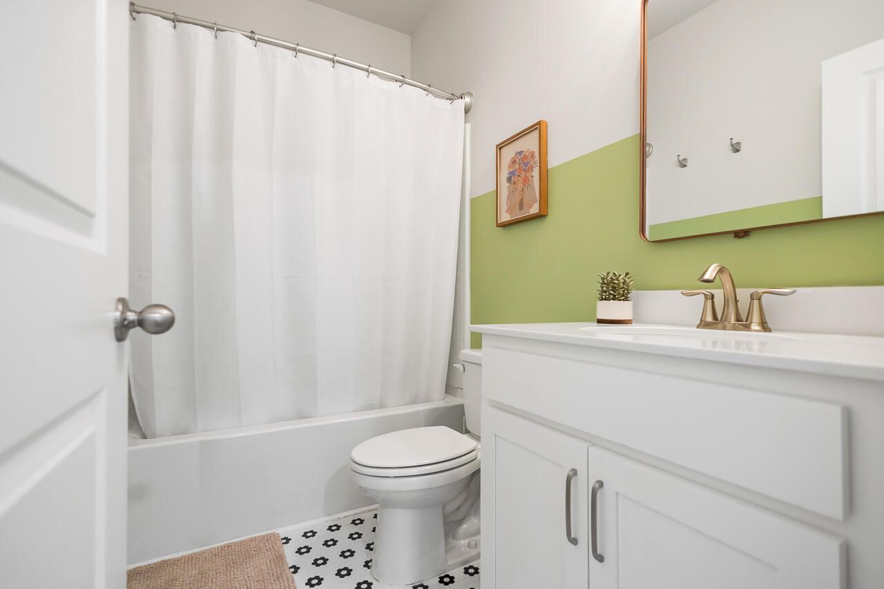 249 Lucca Drive Photo 16