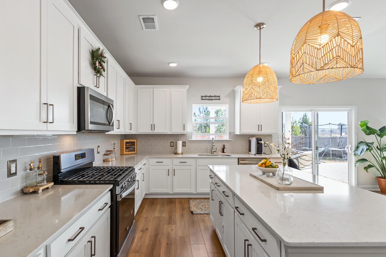 249 Lucca Drive Photo 9