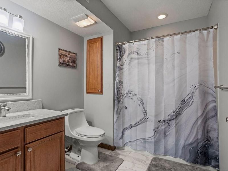 5308 Apple Ridge Place , Westerville, OH 43081 Photo 17