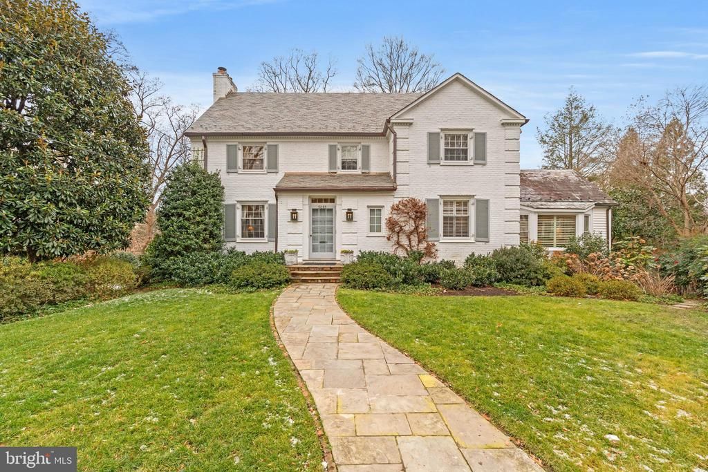 5085 Lowell Street Nw, Washington, DC 20016 Main Photo