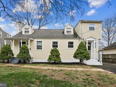 1721 S MONROE STREET S, ARLINGTON, VA 22204