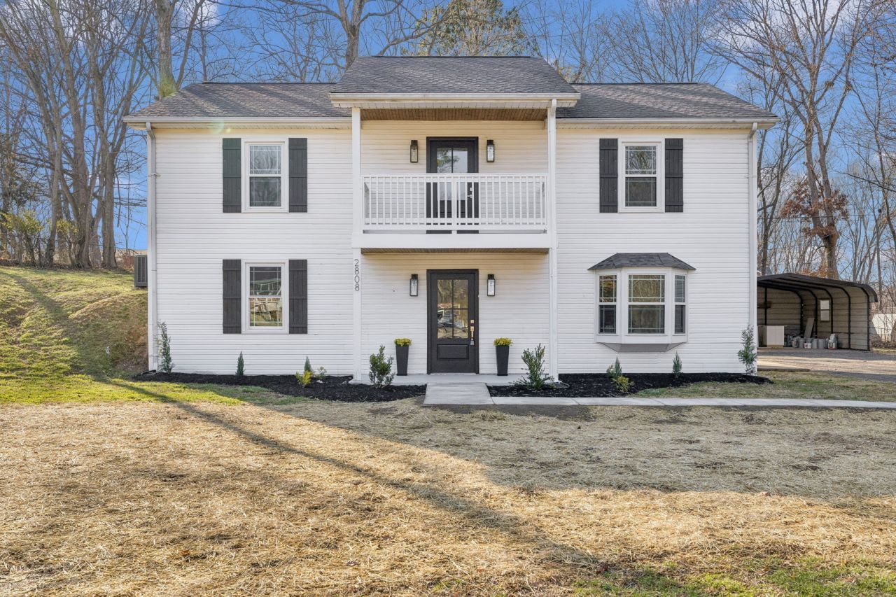 2808 Thrush Dr, Clarksville, TN 37040 Main Photo