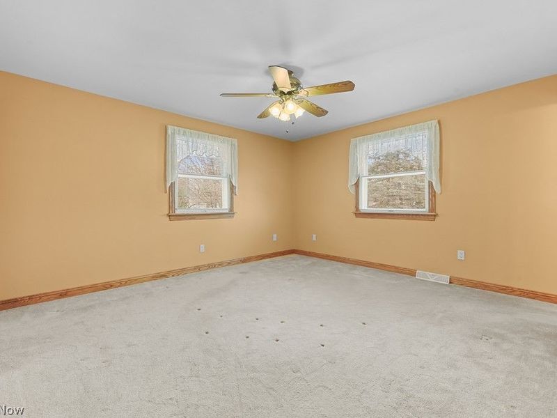 2761 Crompton Street NE, Canton, OH 44721 Photo 22