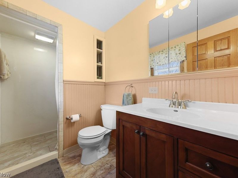 2761 Crompton Street NE, Canton, OH 44721 Photo 25