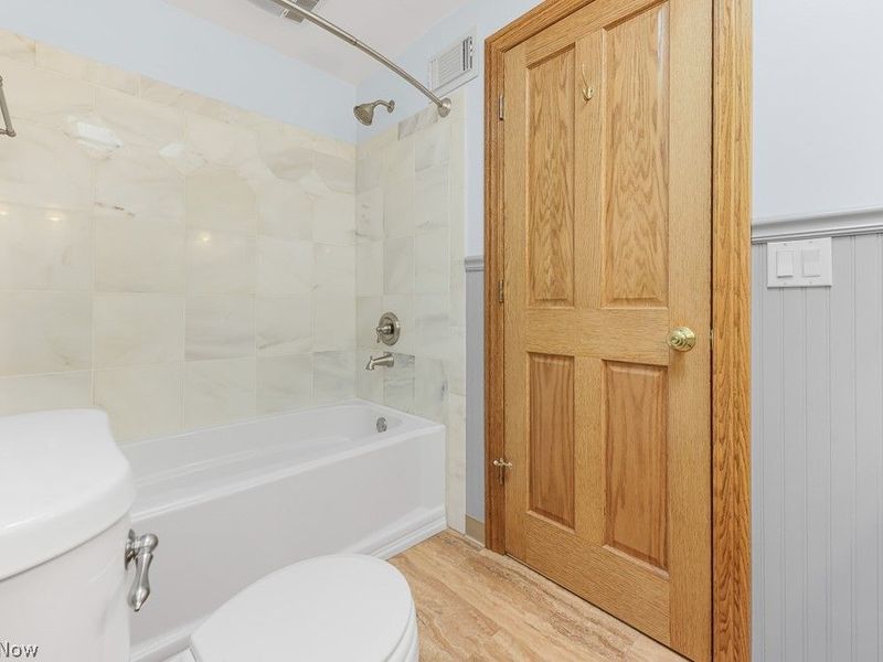 2761 Crompton Street NE, Canton, OH 44721 Photo 30