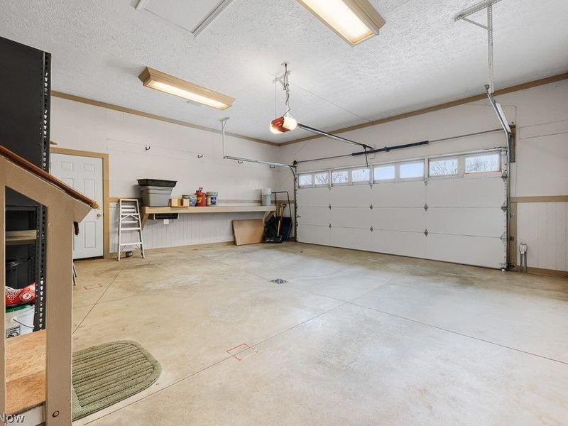 2761 Crompton Street NE, Canton, OH 44721 Photo 42