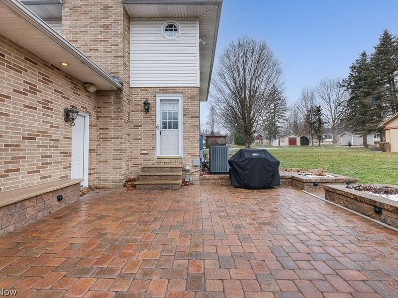 2761 Crompton Street NE, Canton, OH 44721 Photo 46