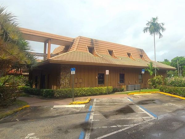 7800 W Oakland Park Blvd, Unit 101, Fort Lauderdale, FL 33351