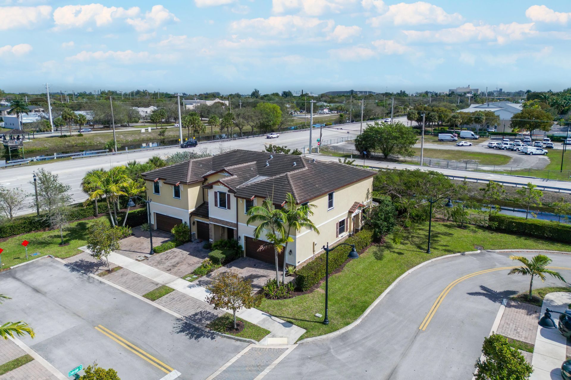 4622 Belgian Lane, Davie, FL 33314 Photo