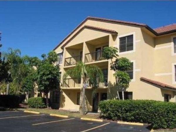 4221 W Mcnab Road, Unit 29, Pompano Beach, FL 33069