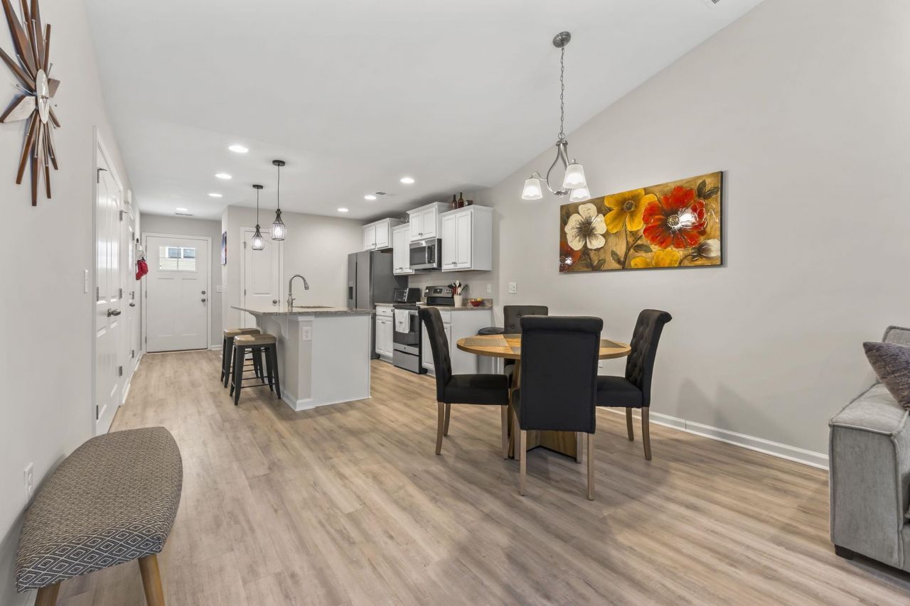 164 Machrie Loop Photo 15