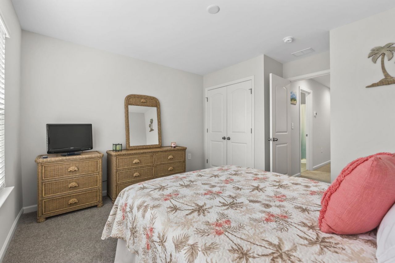 164 Machrie Loop Photo 24