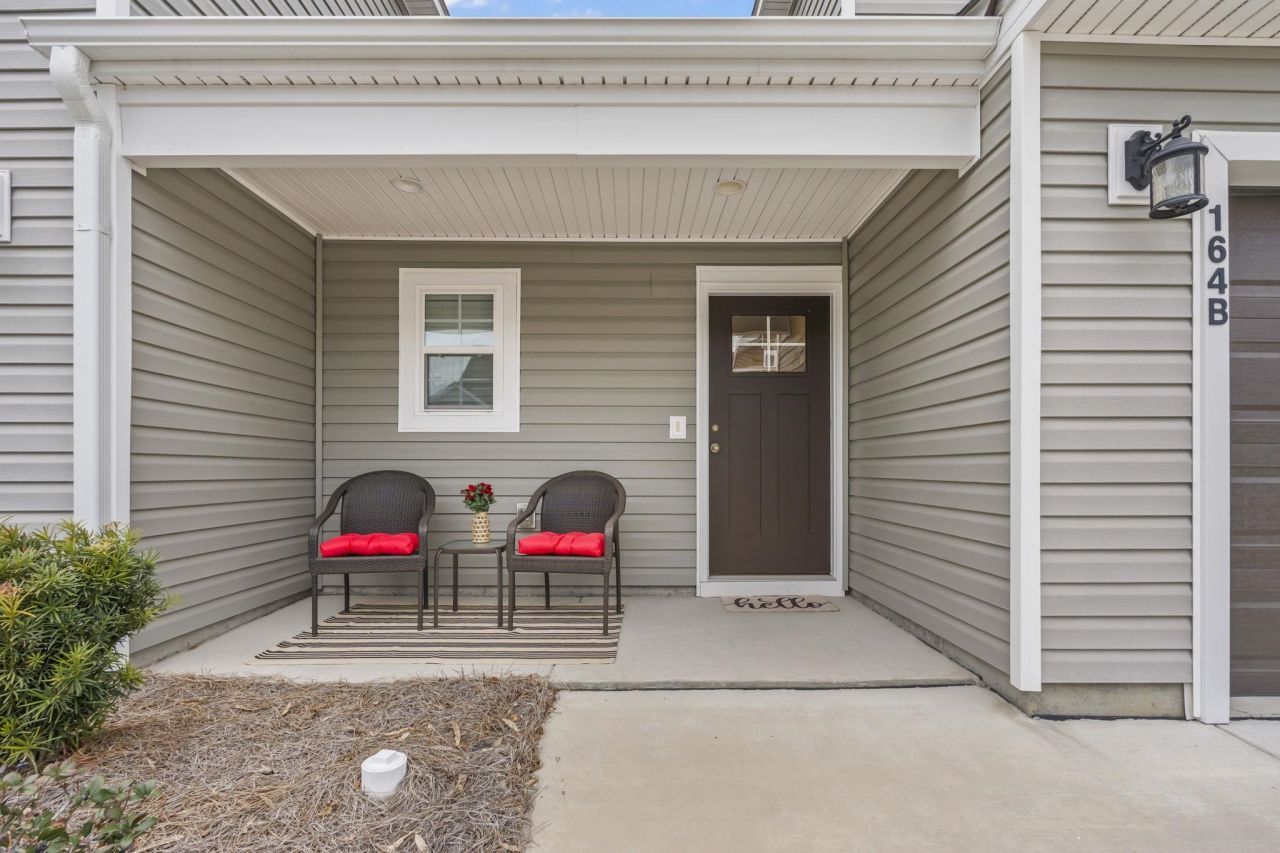 164 Machrie Loop Photo 37