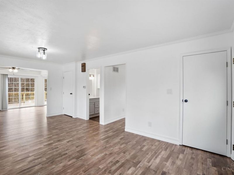 6074 Johnson Road, Cincinnati, OH 45247 Photo 10