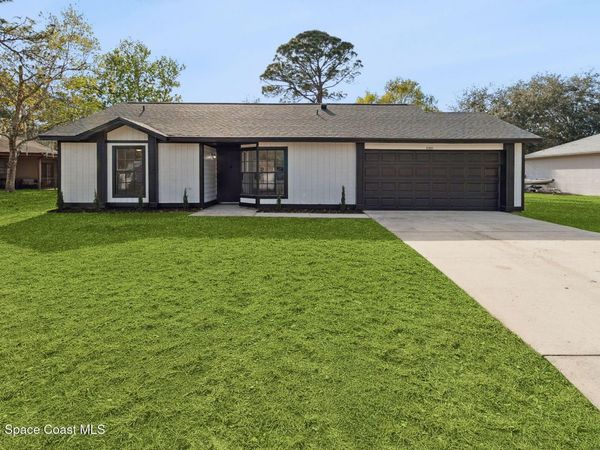 6560 Miraflores Avenue , Cocoa, FL 32927