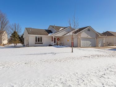 509 Chatfield Lane, Belle Plaine, MN 56011