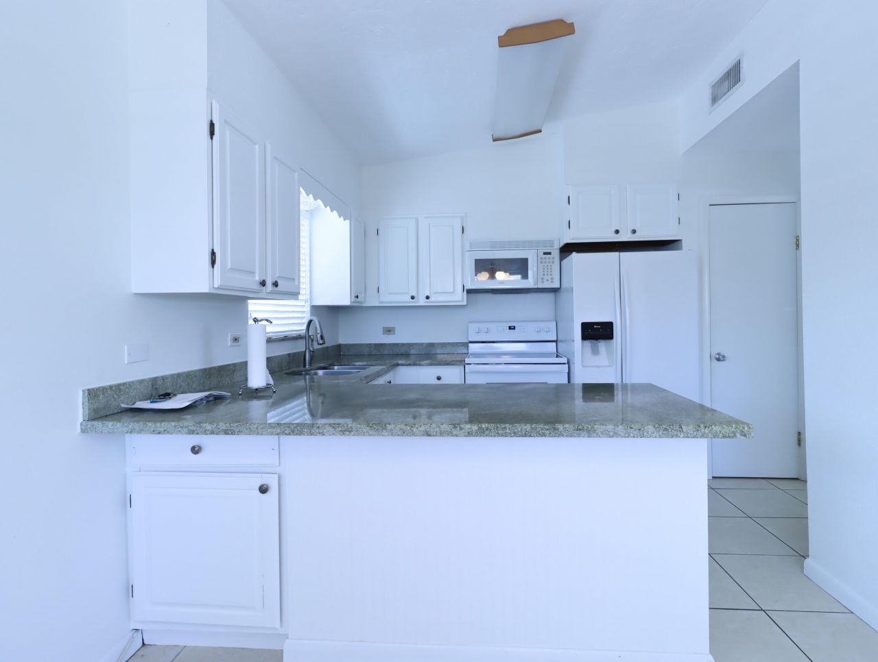 203 Bessie Road, Tavernier, FL 33070 Photo