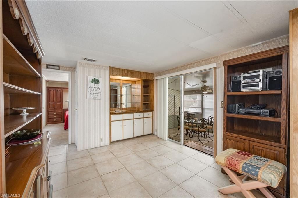 21 San Lu Rue Ave, Unit 21, Naples, FL 34104 Photo