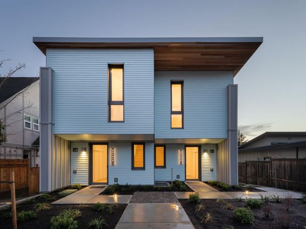 1417 May St, Unit 3, Victoria, BC V8S 1C2