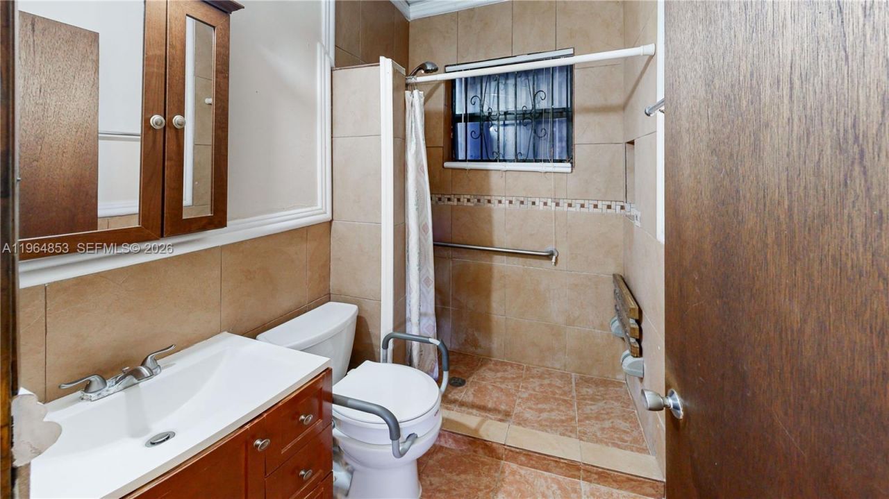 10721 SW 149th Ter , Miami, FL 33176 Photo