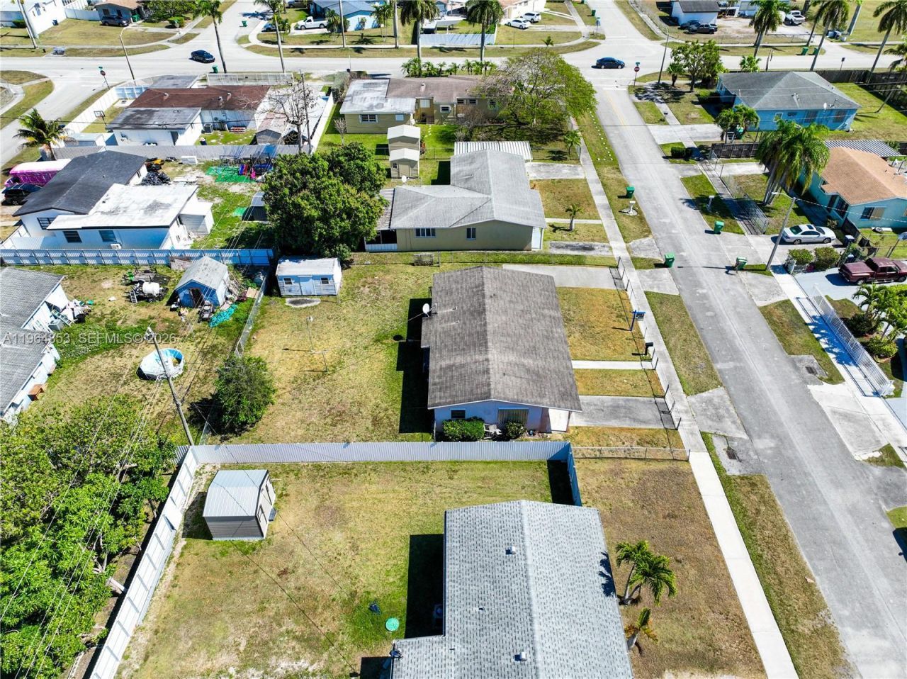 10721 SW 149th Ter , Miami, FL 33176 Photo