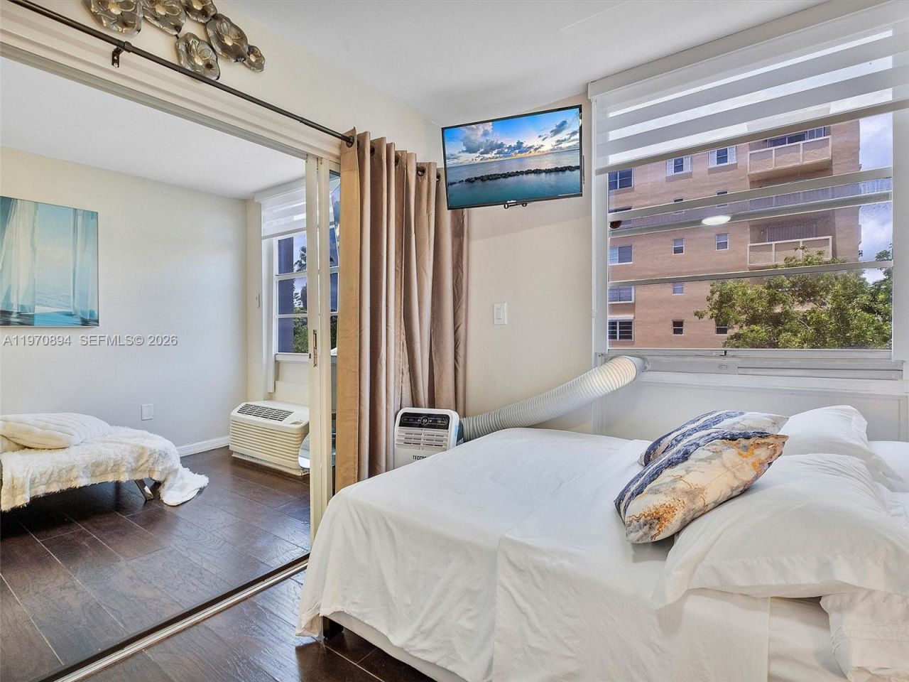 710 Washington Ave , Unit 315, Miami Beach, FL 33139 Photo